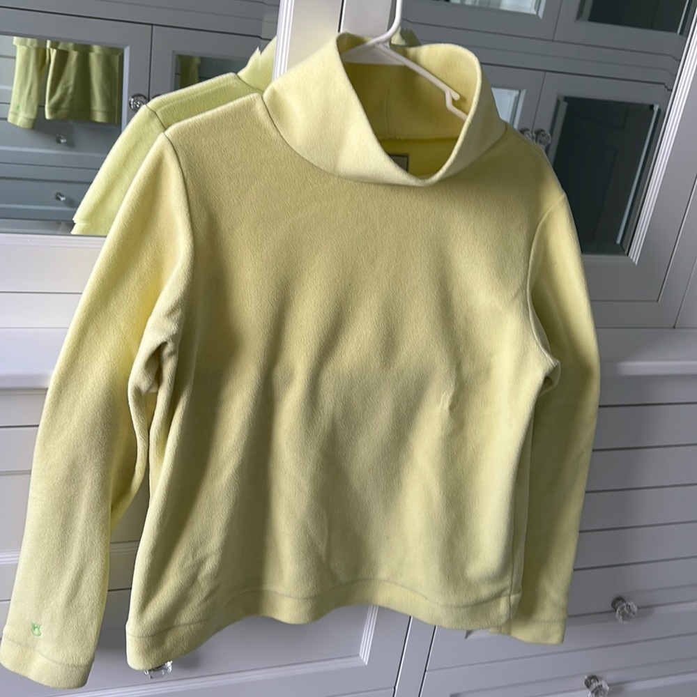 Dudley Stephen’s Park Slope  fleece Turtleneck in lemon